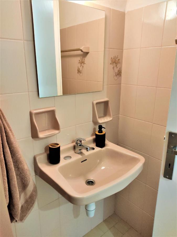 Jo-Annes Apartments Kontokali Eksteriør billede